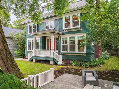 768 Belmont Pl E, Seattle, WA 98102