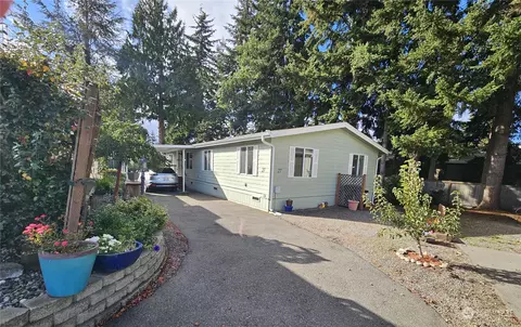 17408 44th Ave W #27, Lynnwood, WA 98037