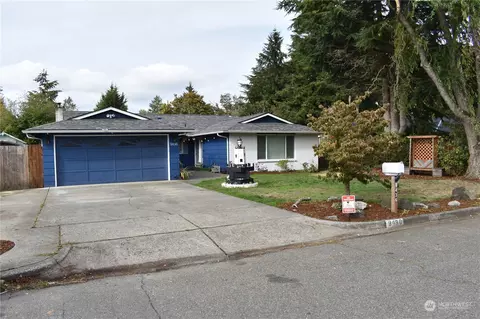 9436 Tacoma Ave S, Tacoma, WA 98444