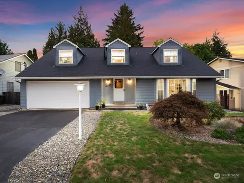 16834 NE 18th St, Bellevue, WA 98008
