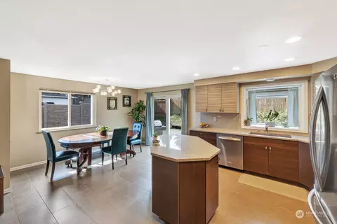 Kitchen - 31 75th St SW, Everett, WA 98203 photo 1 of 2