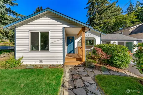 1804 N 157th St, Shoreline, WA 98133