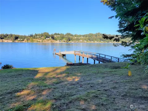 75 Bella Bella Dr, Fox Island, WA 98333