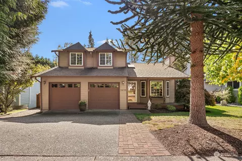 2630 203rd St SW, Lynnwood, WA 98036