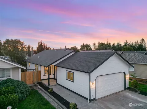 10430 59th Dr NE, Marysville, WA 98270