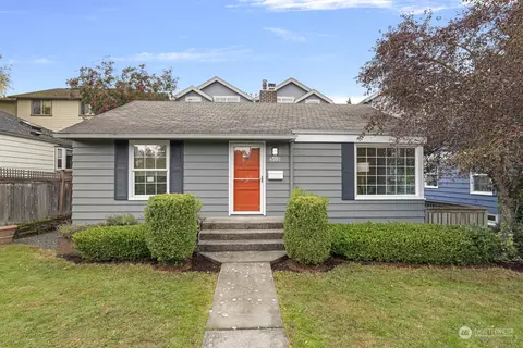 4507 40th Ave SW, Seattle, WA 98116