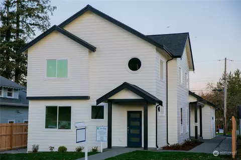 1030 Garfield Ave, Blaine, WA 98230