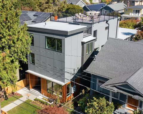 5716 Kirkwood Pl N, Seattle, WA 98103