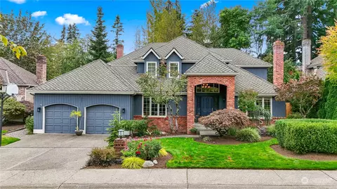 13025 NE 202nd Pl, Woodinville, WA 98072