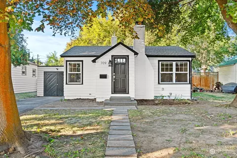 709 E Tacoma Ave, Ellensburg, WA 98926