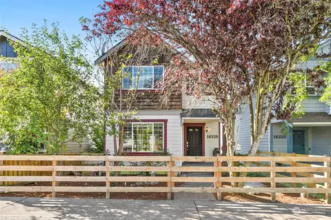 16119 2nd Ave NE, Duvall, WA 98019