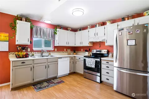 440 E Othello St, Othello, WA 99344 photo 4