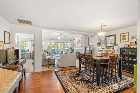 Dining - 321 E Soderberg Rd #B4, Allyn, WA 98524 photo 2 of 2
