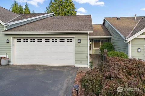 Exterior - 321 E Soderberg Rd #B4, Allyn, WA 98524 photo 4 of 4