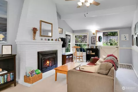 117 Olympic Ave, Edmonds, WA 98020 photo 5
