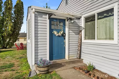 2731 Maple St, Bremerton, WA 98310