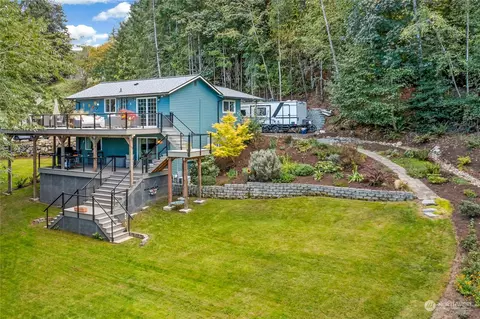 7991 5th Ave NE, Bremerton, WA 98311