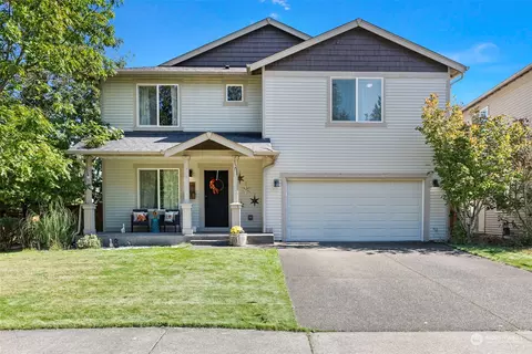 2351 SW Siskin Cir, Port Orchard, WA 98367