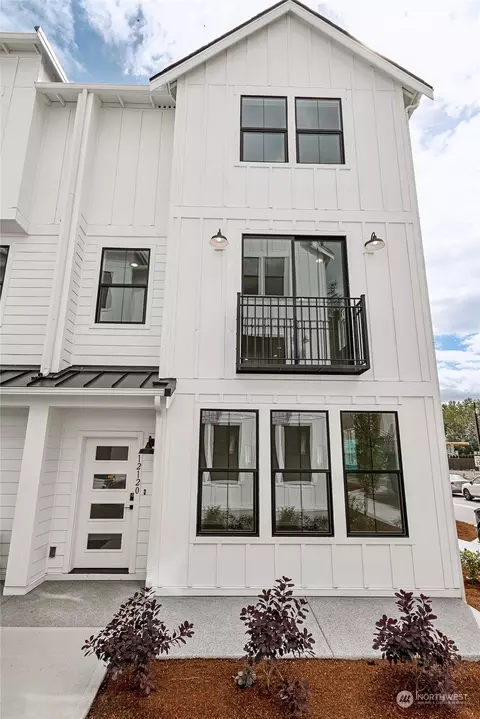 12104 127th Avenue Ct E #68, Puyallup, WA 98374
