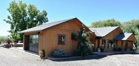 7701 Lyons Rd, Ellensburg, WA 98926