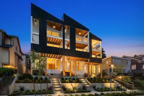 2016 Franklin Ave E #A, Seattle, WA 98102