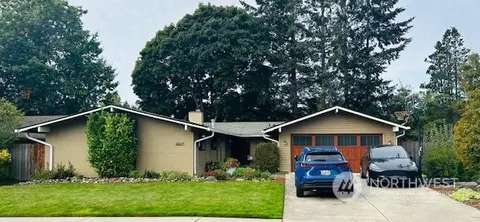 1427 180th Ave NE, Bellevue, WA 98008
