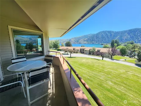 1 Lodge 617 N, Manson, WA 98816