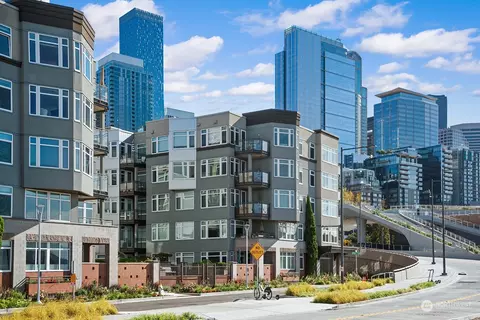 1900 Alaskan Way #203, Seattle, WA 98101
