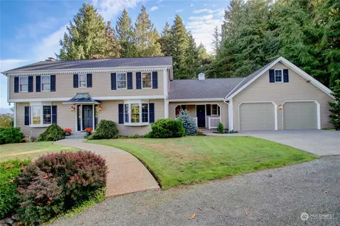 910 Nez Perce Dr, Mount Vernon, WA 98273