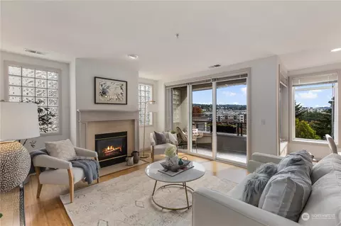 225 4th Ave #A509, Kirkland, WA 98033