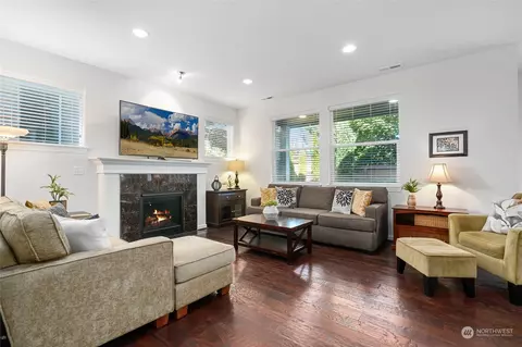 Living - 3533 198th St SE, Bothell, WA 98012 photo 1 of 2