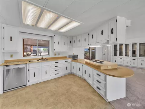 17204 119th Ave NE, Bothell, WA 98011 photo 7