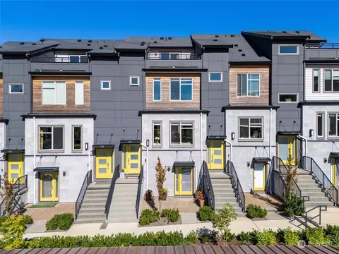 550 NE Daisy Walk, Issaquah, WA 98029
