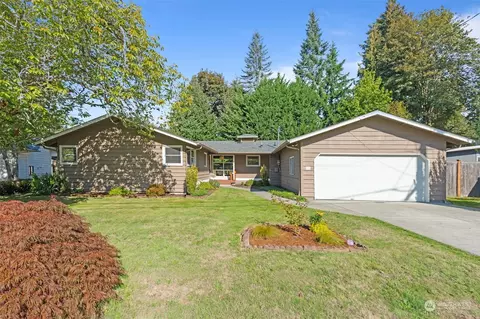 2136 Woodcrest Dr SE, Olympia, WA 98501
