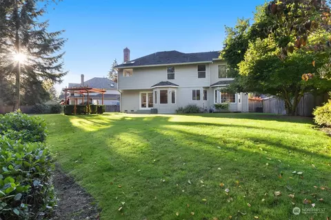 Exterior - 15631 27th Dr SE, Mill Creek, WA 98012 photo 3 of 8