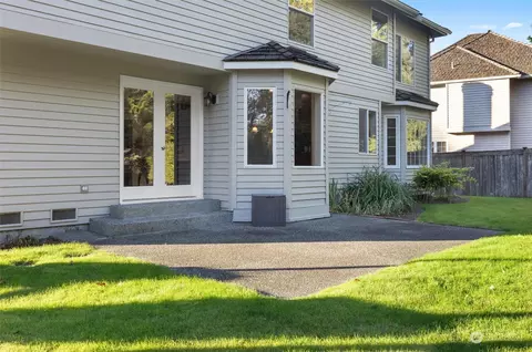Exterior - 15631 27th Dr SE, Mill Creek, WA 98012 photo 4 of 8