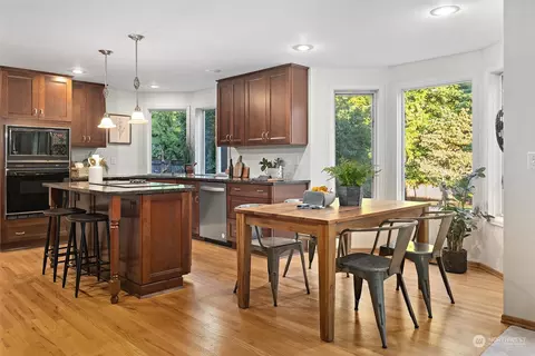 Kitchen - 15631 27th Dr SE, Mill Creek, WA 98012 photo 6 of 6