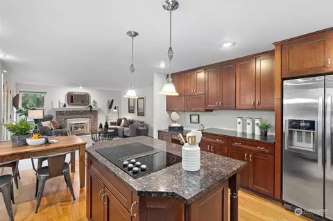 Kitchen - 15631 27th Dr SE, Mill Creek, WA 98012 photo 5 of 6