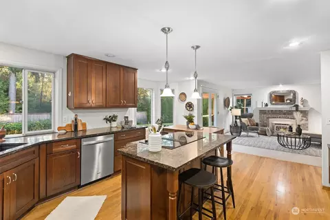 Kitchen - 15631 27th Dr SE, Mill Creek, WA 98012 photo 1 of 6