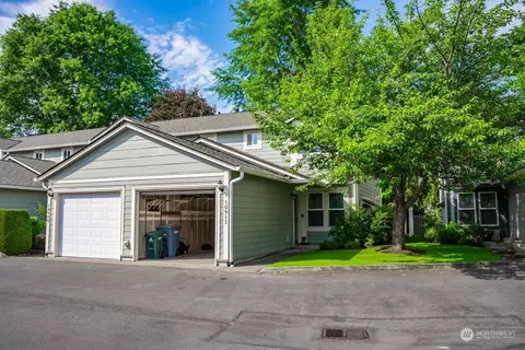 10911 62nd St E, Puyallup, WA 98372
