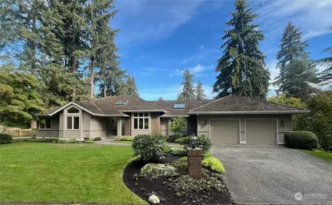 8812 SE 77th Pl, Mercer Island, WA 98040