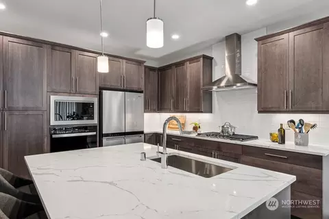 Kitchen - 4129 163rd St SE, Bothell, WA 98012 photo 4 of 7