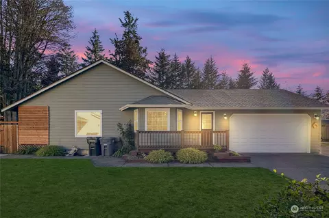 761 Kelsey Ln E, Eatonville, WA 98328