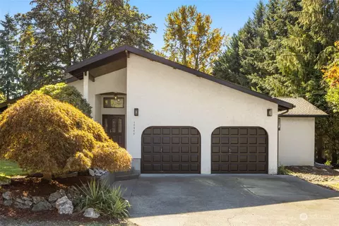 17547 SE 135th St, Renton, WA 98059