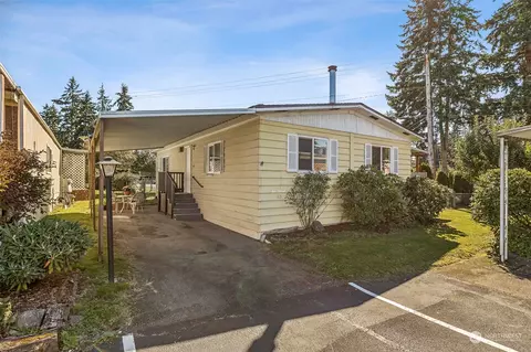11622 Silver Lake Rd #65, Everett, WA 98208