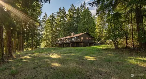10318 Rhody Dr, Chimacum, WA 98325