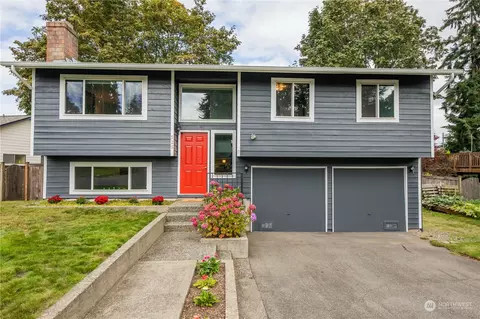 Exterior - 525 222 St SW, Bothell, WA 98021 photo 7 of 7