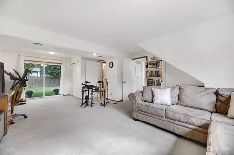 Other - 525 222 St SW, Bothell, WA 98021 photo 4 of 5