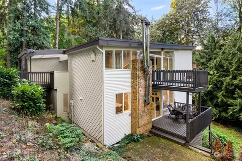 4519 Lake Heights St, Bellevue, WA 98006
