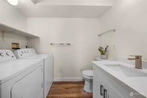 Other - 1825 Walnut St #B, Everett, WA 98201 photo 2 of 5